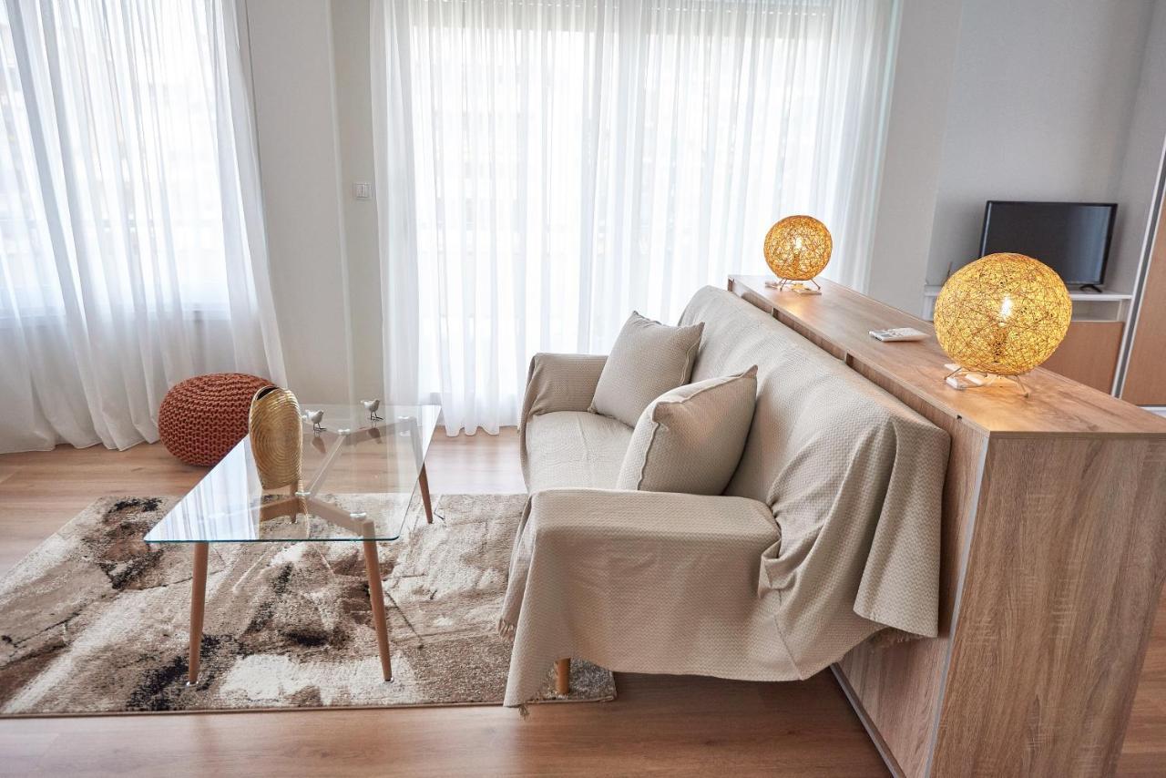 The El Greco Spirit Meets The Athenian Luxury Apt1 Exterior foto